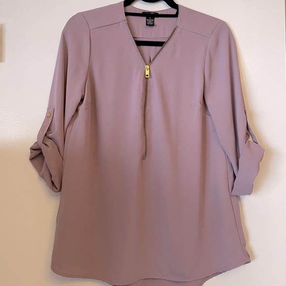 Rue21 Tops - NWOT Rue21 Zip Front Blouse